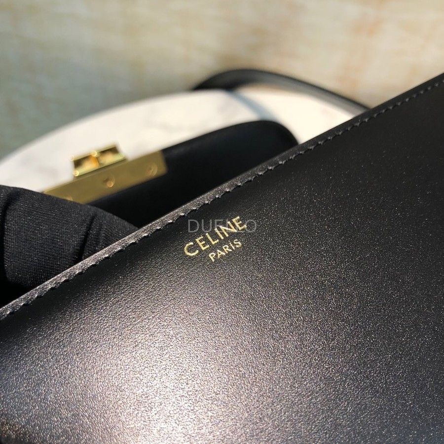 셀린느 CELINE PARIS 각인